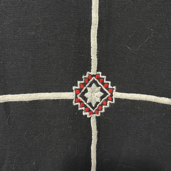 SEEN WORN KEPT embroidered pants.  Size L - Picture 4 of 10